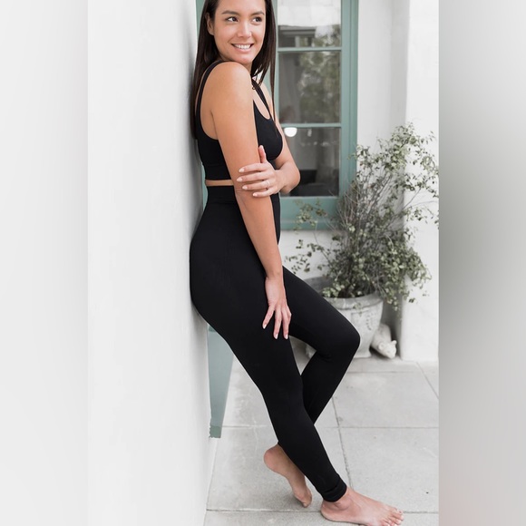 BLANQI EVERYDAY Highwaist Postpartum + Nursing Support Leggings Medium Black - Picture 13 of 14